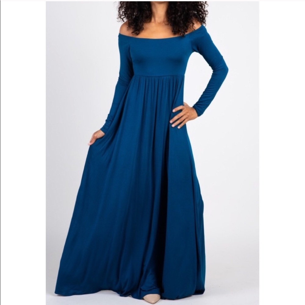 PinkBlush off shoulder long sleeve maxi dress 💕